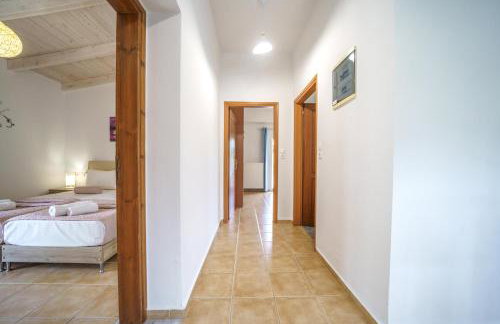 Elia Villa - Foto 14