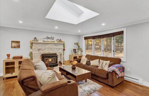 Serene Pocono Escape Hot Tub Lake Access - Foto 4