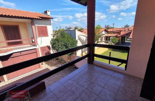 Lindo Sobrado no Centro de Imbé - 400 metros do mar - Foto 16