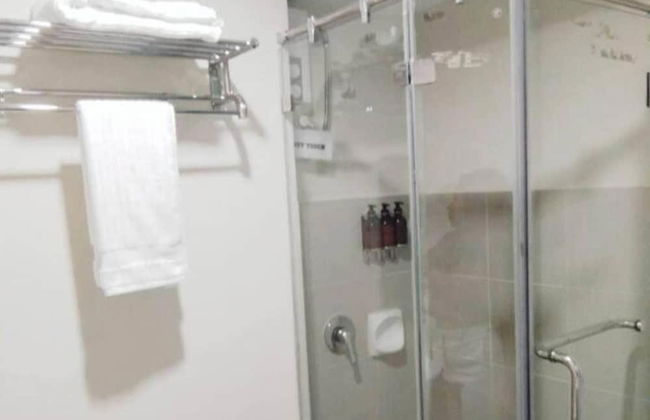 Outdoor Pool Studio Sleeps 2 - Tv, Aircon - Foto 5