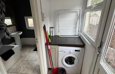 Tranquil 3BR in Portsmouth - Photo 16