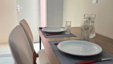 Apartment - Pool - Air - conditioning - Near the Airport - Foto 3