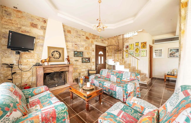 Mountain Oasis - Pool Playground Near Neda Falls - Foto 11