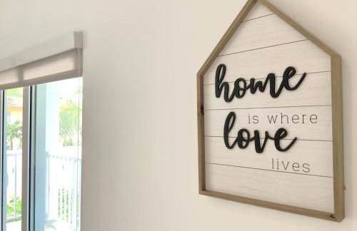 Spacious entire Apartment with Free Parking - Foto 36