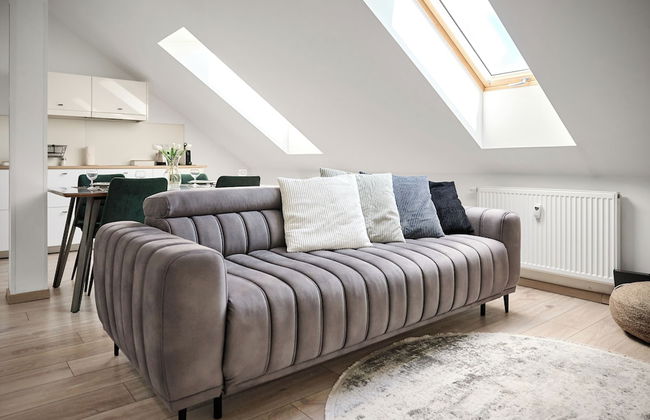 Honest SMICHOV - Foto 52