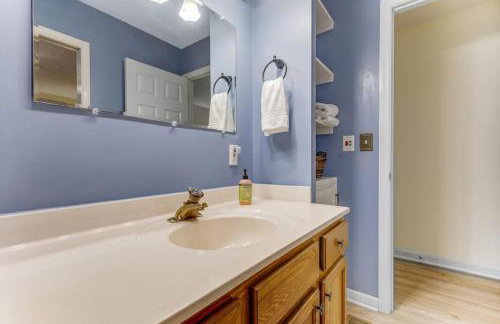 2 Bed 2 Bath Vacation home in Whittier I - Photo 8