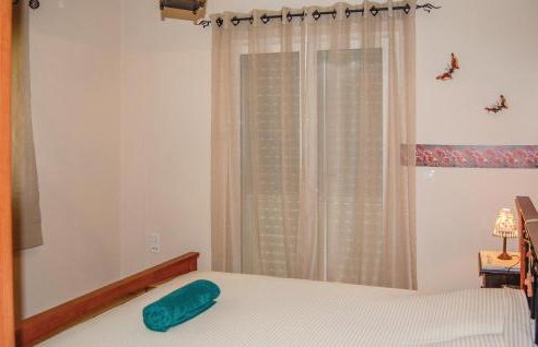 Two-Bedroom Holiday Home In Livanates - Foto 22