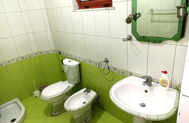 "quiet Independent Apartment With Garden." - Foto 6