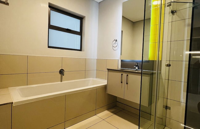 The Median Apartments - Photo 64