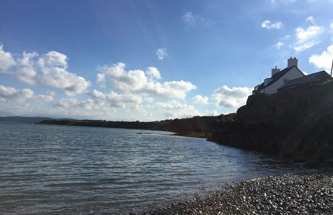 3 Bedroom Bungalow Moelfre- Private Garden,parking - Photo 29