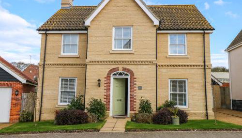 Coral House - Photo 3