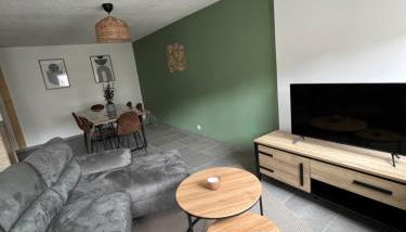 Spacieux et confortable - centre ville de BRIANCON - SERRE-CHEVALIER - Garage et Wifi - Foto 5