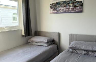 Dragon Chalet 1 , 155 Sunbeach Holiday Village, Scratby - Foto 6