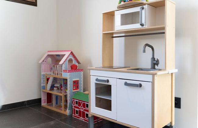 Mansion in Roesbrugge With Garden - Photo 20