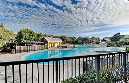Beach Resort by Southern Vacation Rentals - Photo 28