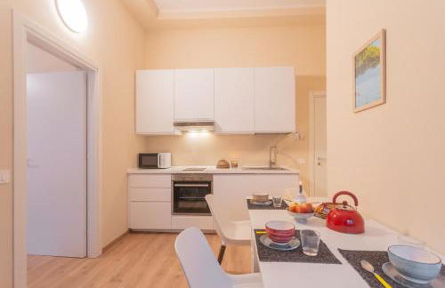 Simar Apartments nearby Como S.G. Train Station by Rent all Como - Foto 4