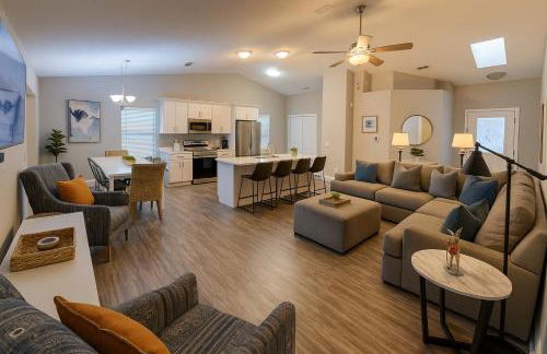 Heated Pool & Bathtub 4BR Near Disney - Foto 23