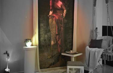 Delphitea Philoxenia - Photo 13