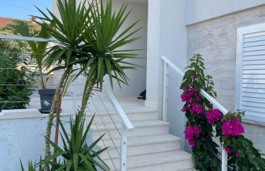 Vila Regina Apartment Regina with Swimming Pool - Photo 4