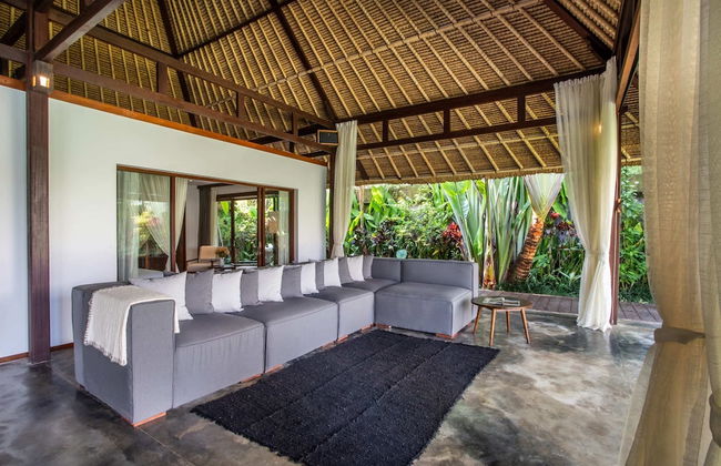 Luxury Jungle Villa, 3 BR, Ubud With Staff - Foto 39