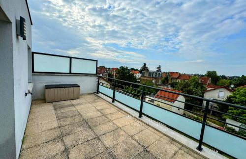 Studio Hôtel - Lit King Size - Parking - Wifi - Foto 14