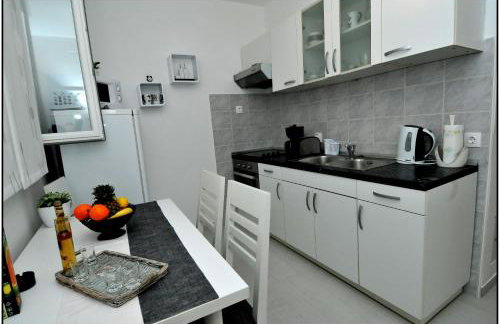 Apartment Karmen - Foto 9