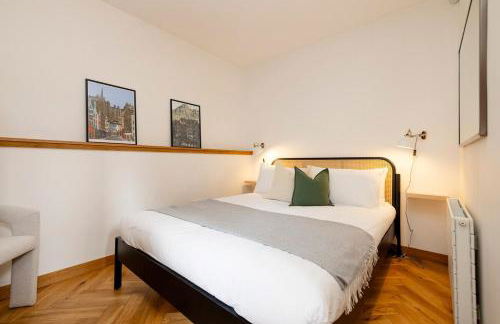 Argyl - The Foundry, A Bright One Bedroom House with Balcony - Photo 4