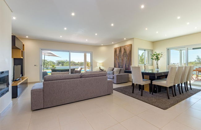 Maria in Albufeira With 6 Bedrooms and 5 Bathrooms - Photo 24