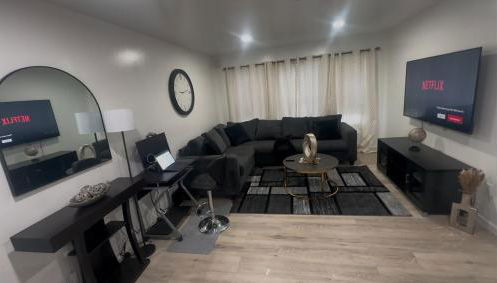 Cozy Home 3BR-2Bath near EWR NYC DreamMall MetLife - Foto 3