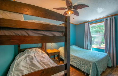 Spacious Leelanau home near the best of Michigan - Foto 13