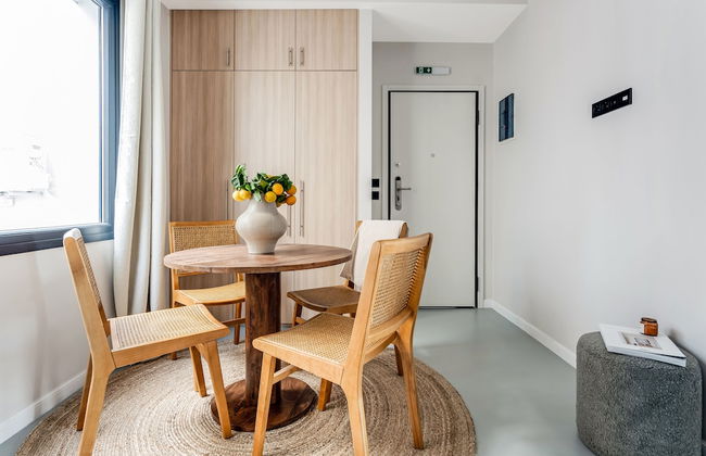 Sanders Port Piraeus - Foto 2