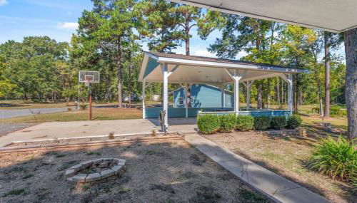 Runway Paradise - Photo 2