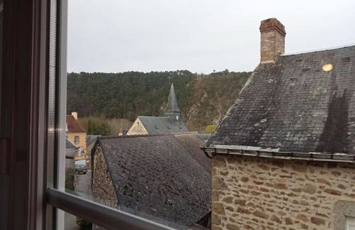 Gîte entier plein centre de St Léo, 2 ch, 4 pers - Foto 17