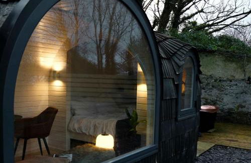 Y Caban - A Luxury Rural Retreat with Seaviews - Photo 20