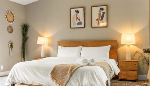 Spacious Comfort in Scenic Monument - Foto 3