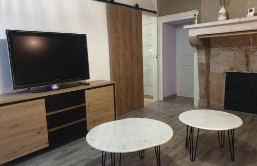 chez Émile côté face maison entière, 3 chambres, 2 salles de bains,jardin et terrasse - Foto 2