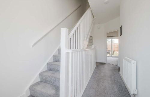 Pristine and Modern Home away from Home - Photo 45