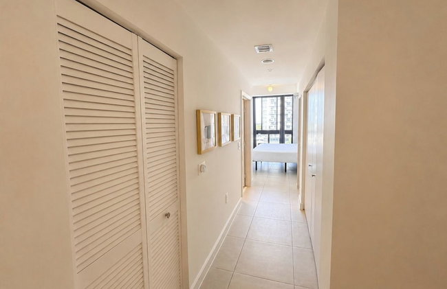 5350 Nw Downtown - Doral Building - We Host - Foto 45
