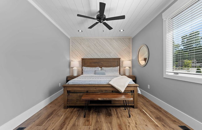 Blue Heron by Avantstay Lakefront, Dock, Pool, Theater Sleeps 22 - Foto 35