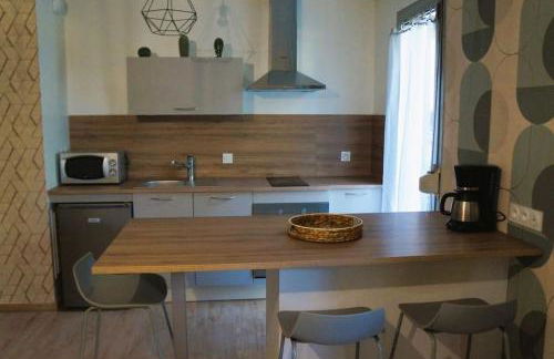 Studio climatisé et spacieux situé près des Parcs - Foto 11