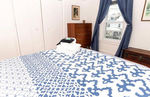 Centrally Located Winooski Apartment - Photo 8