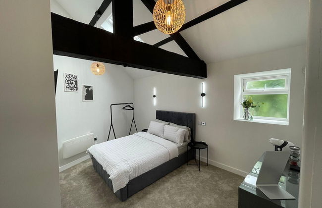 Cozy Studio in Brighouse - Photo 1