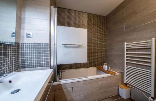 Le Bord de Seine 5min à pieds Gare Parking Privé Gratuit - Foto 28