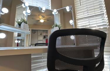 Near AT&T Stadium, UTA, Globe Life, Six Flags, DFW Airport, American Airlines Center with Games and Crib - Foto 36