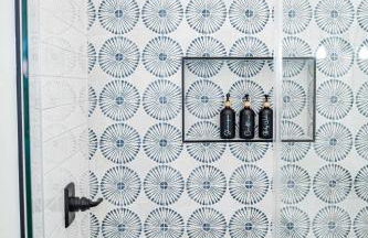 Urban Oasis - A Newly Renovated 4BR Dream - Foto 20