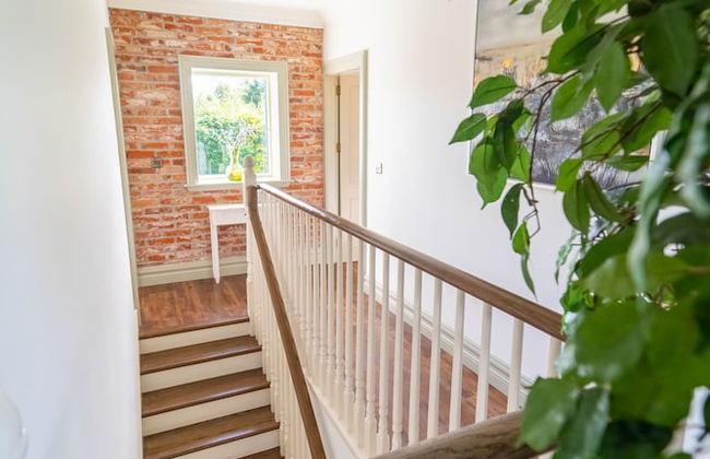 Luxury Castle Lodge - Photo 5