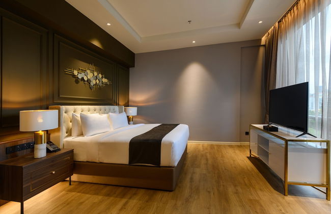 The Granite Luxury Hotel - Foto 11