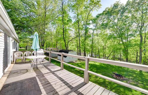 Quiet Horseshoe Hill House By Lake Barkley! - Photo 22