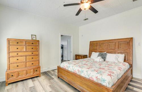 Close to Beach Walkable Galveston Getaway! - Foto 10