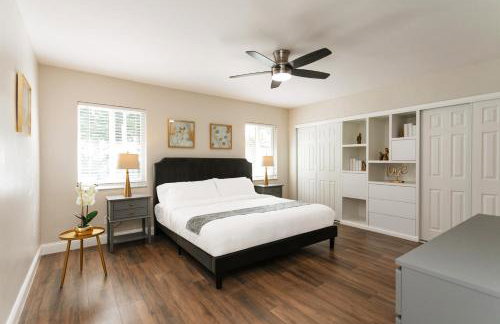 Luxury 5BR Villa Heated Pool near Beach & Casino - Foto 12